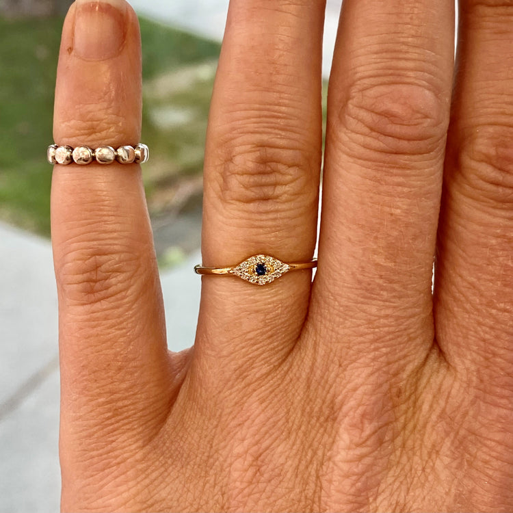 Sapphire & Diamond Ring