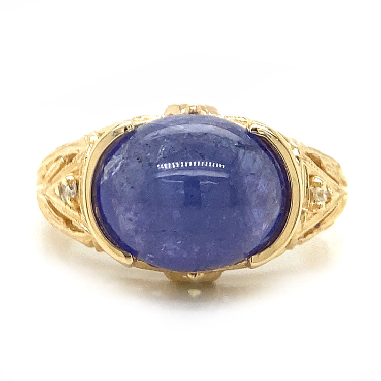 Cabochon Iolite Ring