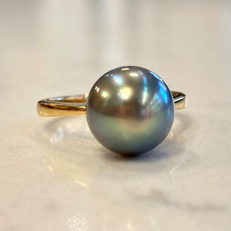 Black Tahitian Pearl Ring