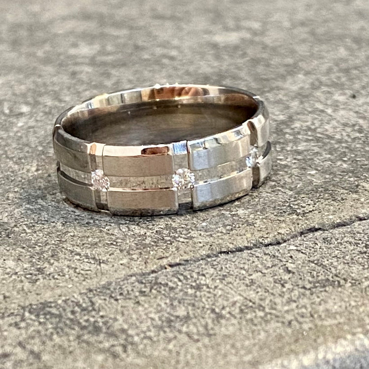 Geometric Diamond Band