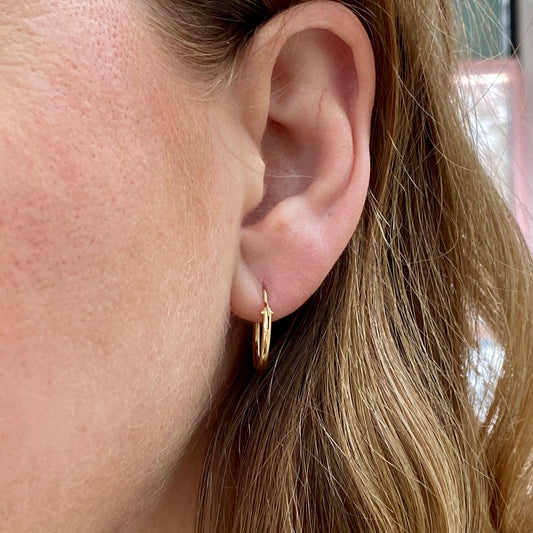Dainty Hoop Earrings