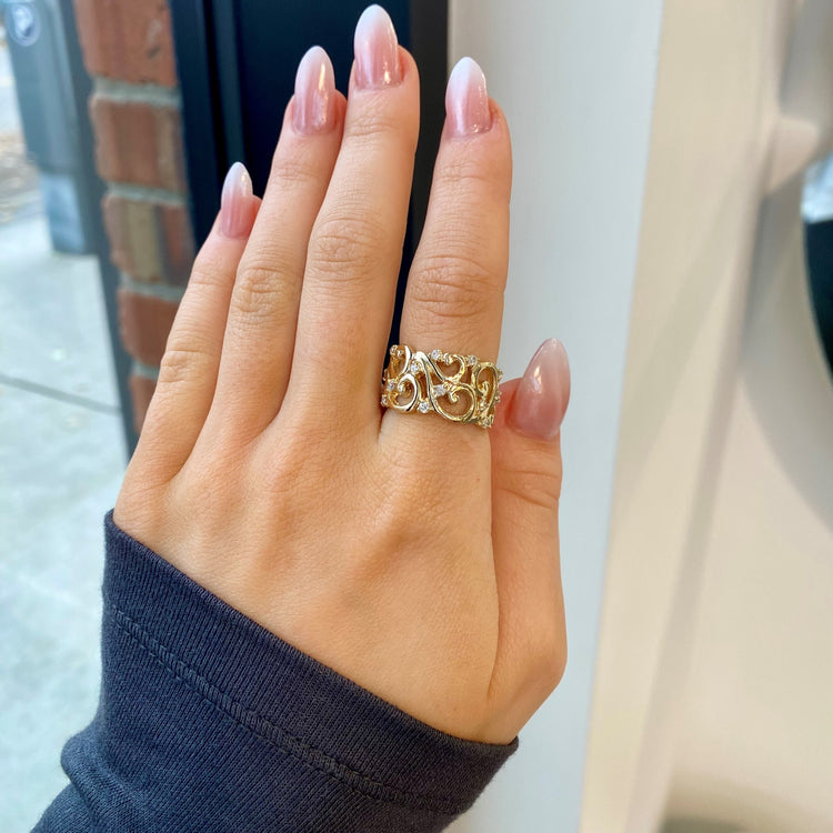 Wide Scrolled Diamond Band