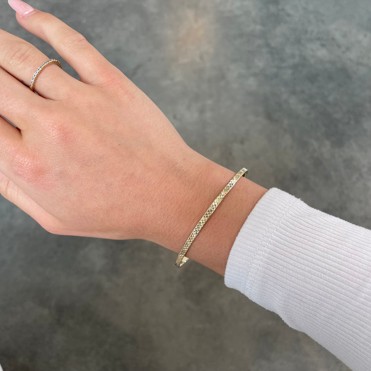 3mm Wide Checkerboard Diamond Cut Bangle