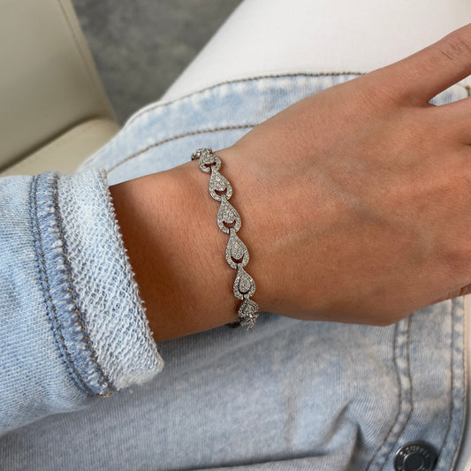 3.00TCW Teardrop Shape Diamond Bracelet