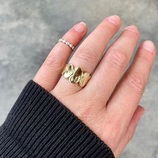 Tapering Stacked Heart Ring