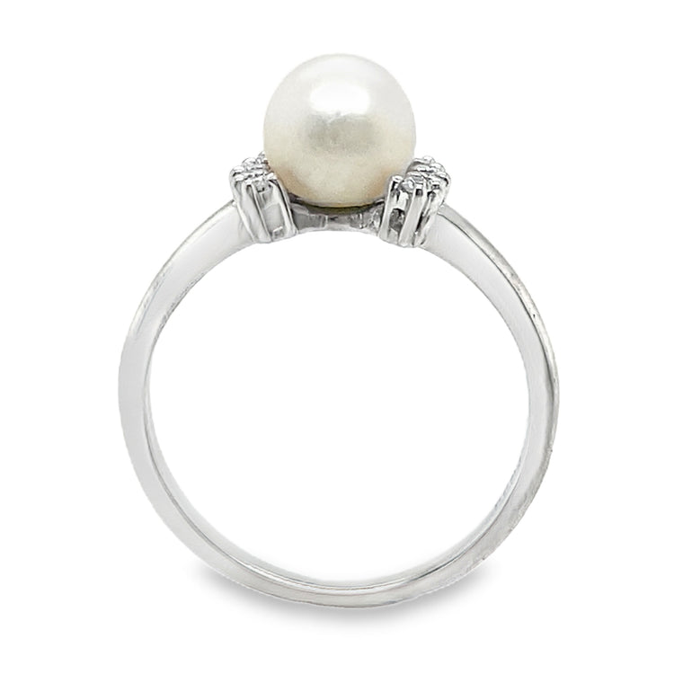 Diamond Frame Pearl Ring