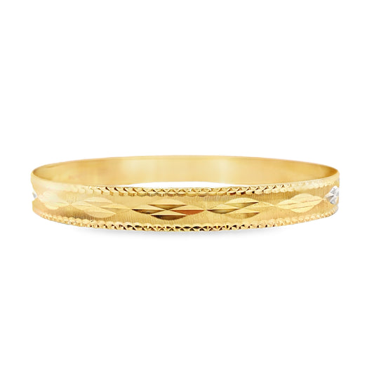 8mm Wide Diamond Cut Bangle
