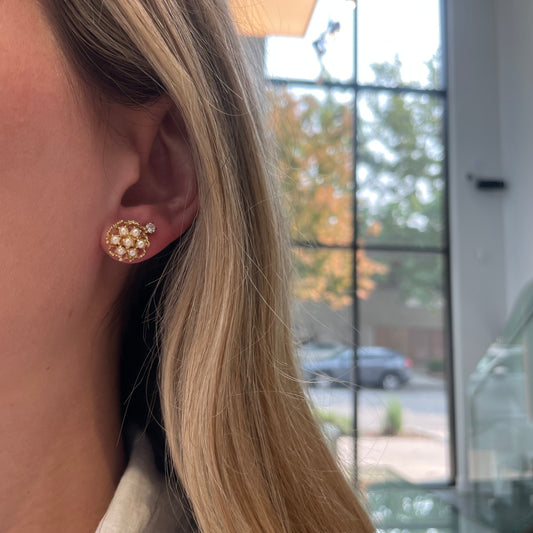 Cluster Pearl Stud Earrings