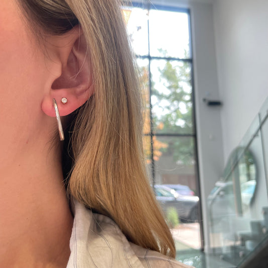 1 Inch Diamond Cut Dainty Hoops