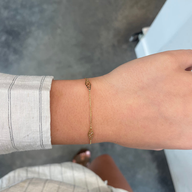 Gold Station Bracelet
