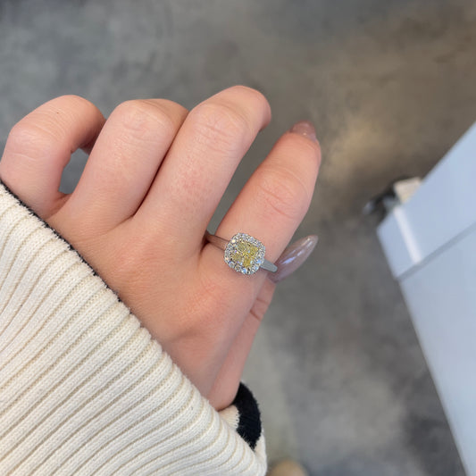 Yellow & White Diamond Ring