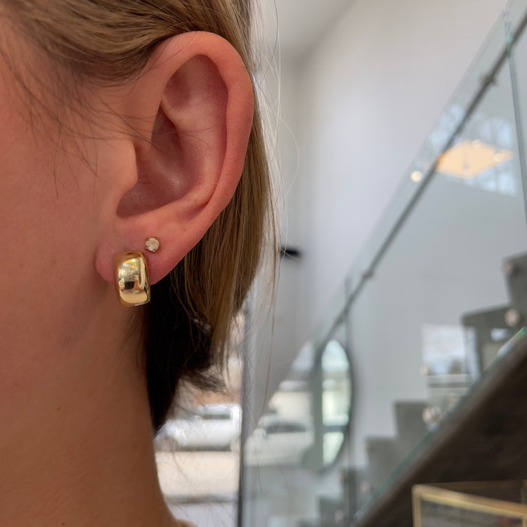 8mm Wide Gold Huggies