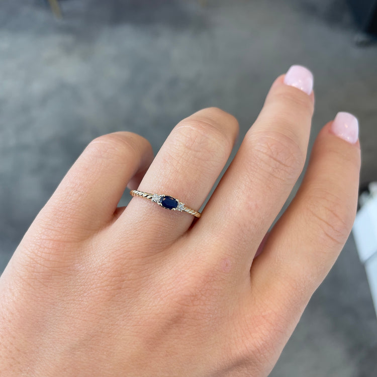 Oval Cut Sapphire & Diamond Ring