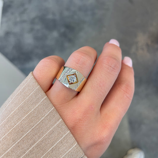 Retro Diamond Pyramid Ring