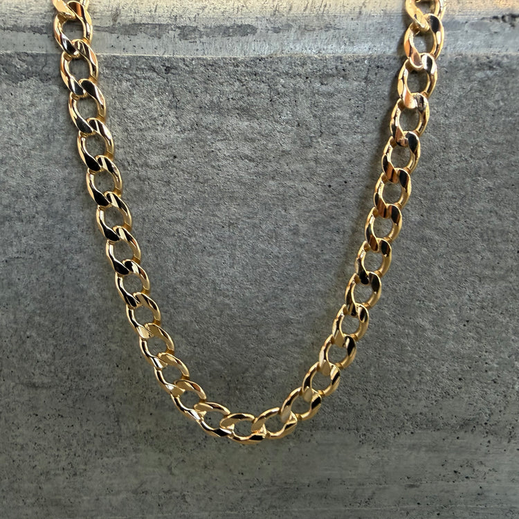 24 Inch Yellow Curb Chain