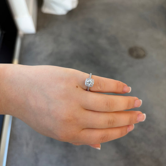 .95TCW Diamond Halo Ring