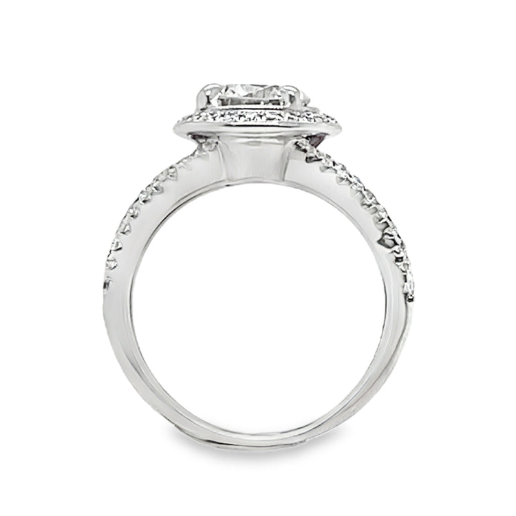 18K Halo Diamond Wedding Set