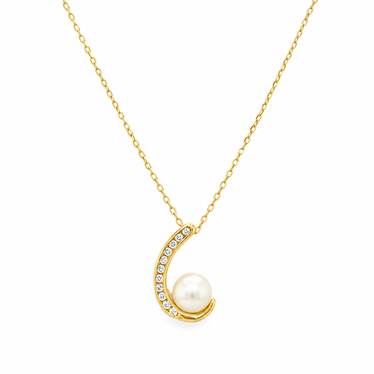 Curved Diamond & Pearl Necklace