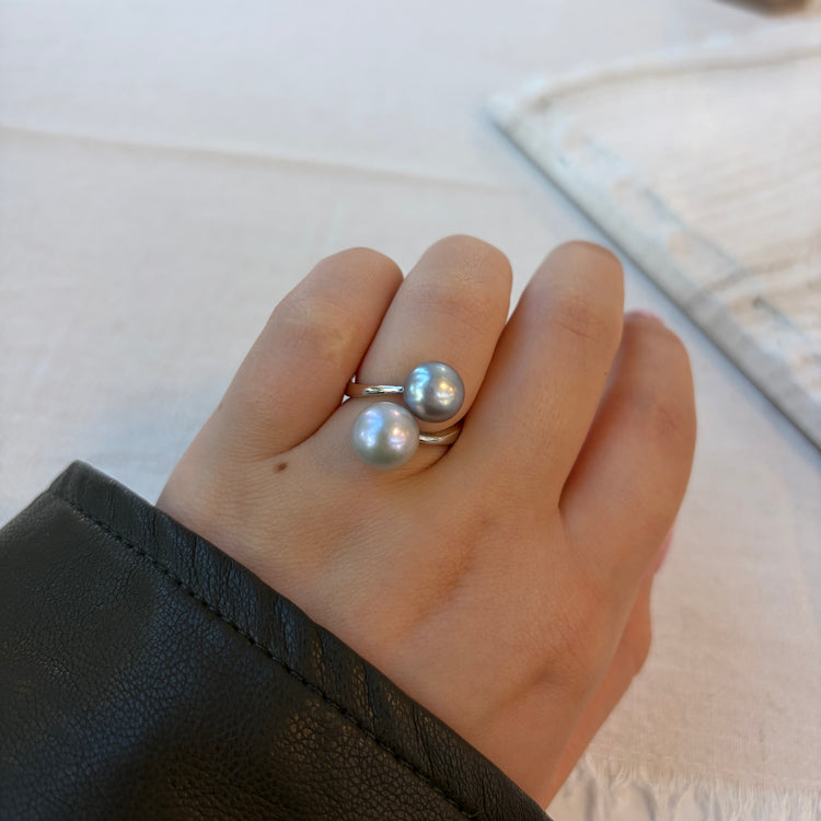 Akoya Pearl Bypass Ring