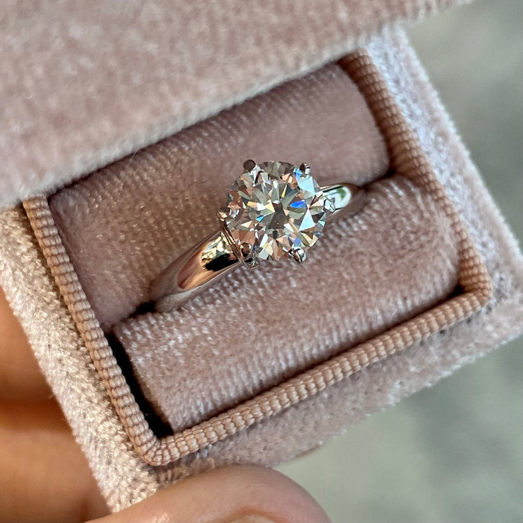 Round Brilliant Diamond Solitaire Ring