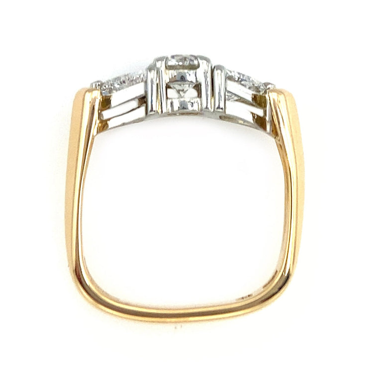 Round & Trillion Cut Diamond Ring
