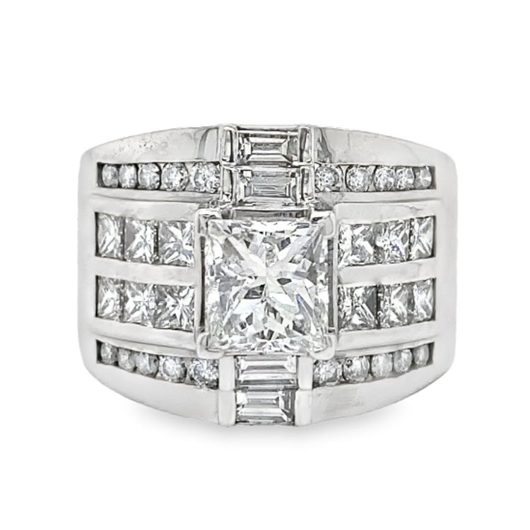 3.25TCW Wide Diamond Ring