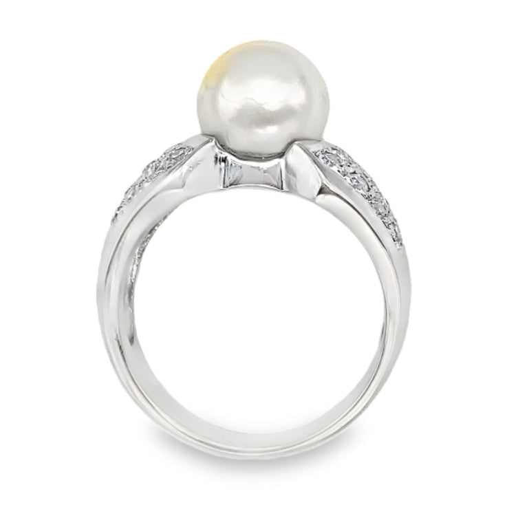 Pearl & Diamond Ring