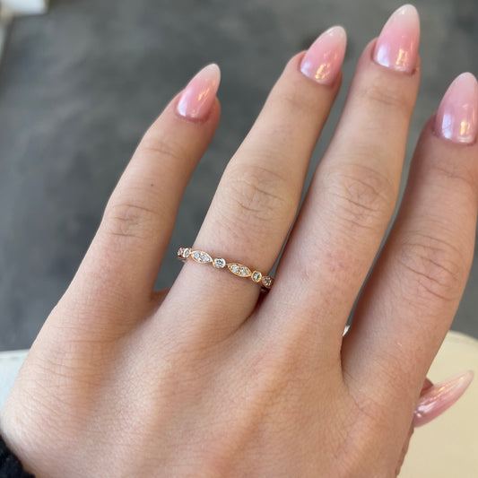 Scalloped Diamond Eternity Band