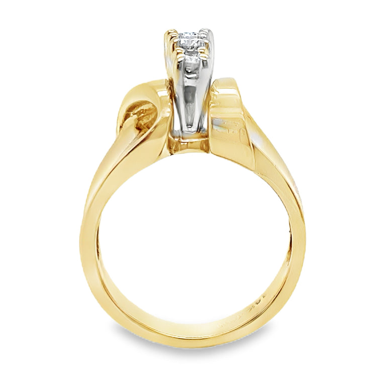 Vertical Three Stone Diamond Ring