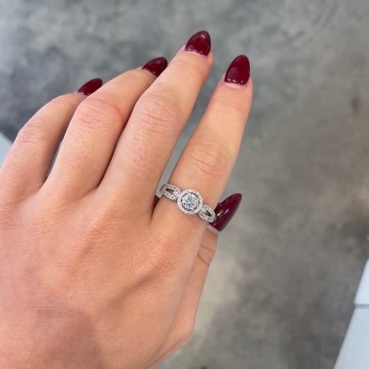 Canadian Diamond White Gold Ring