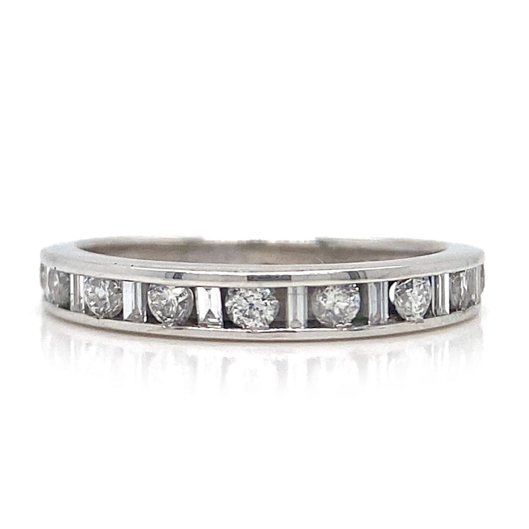 Baguette & Round Diamond Band