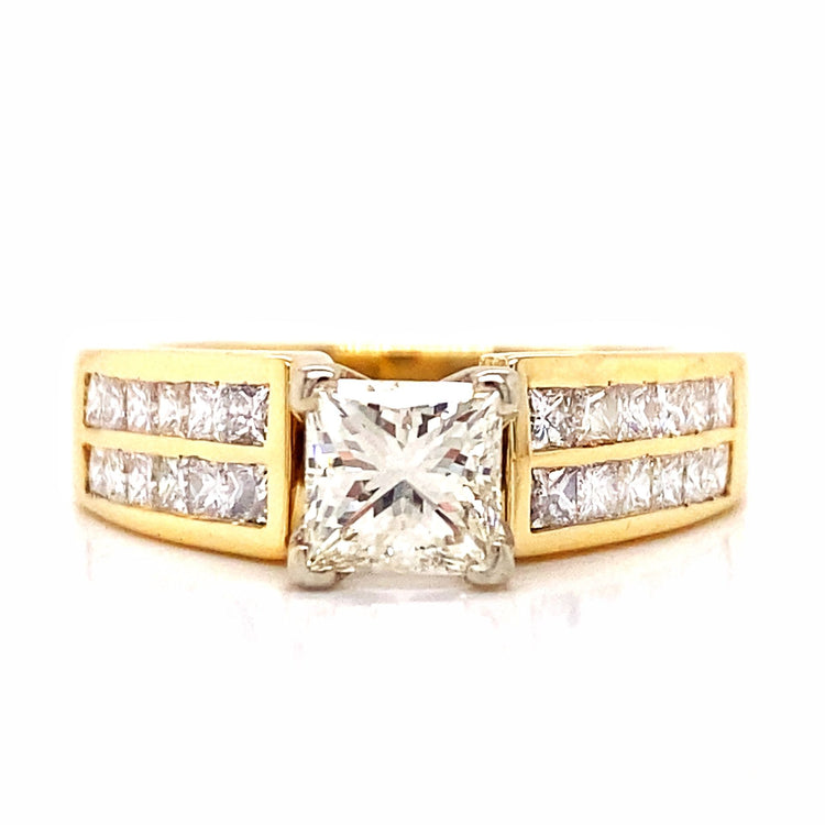 Princess Cut Diamond Ring