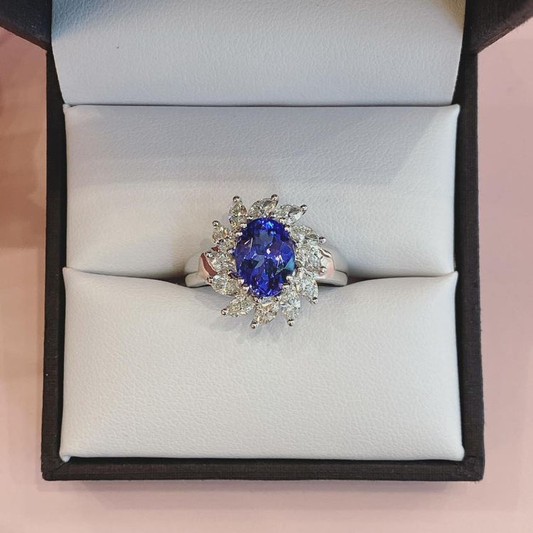 Tanzanite & Diamond Ring