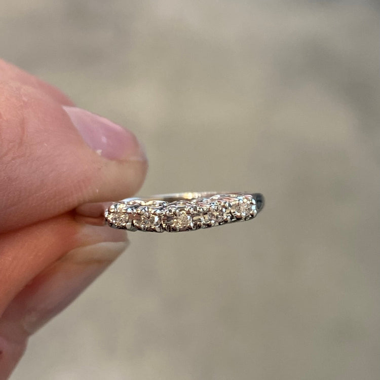 Curved Diamond Band