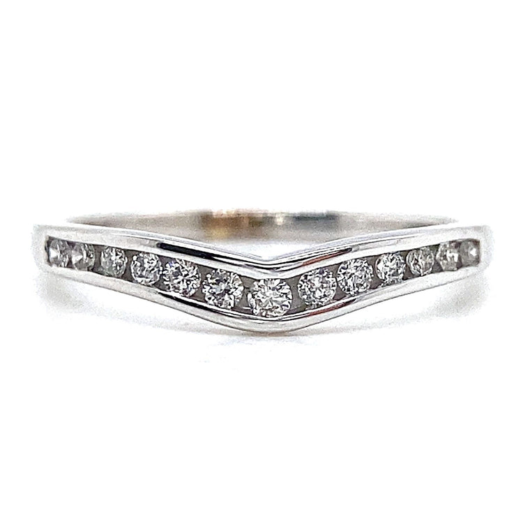 Curved Diamond Band