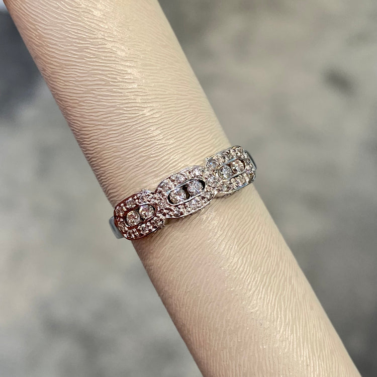 Scalloped Diamond Ring