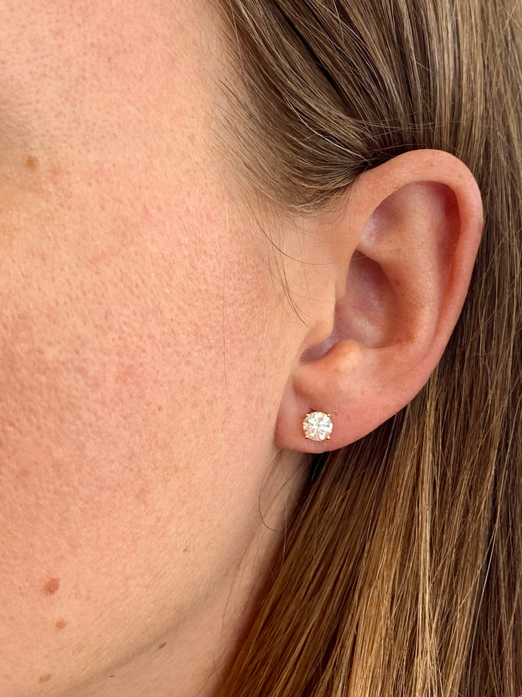 1.10TCW Diamond Studs