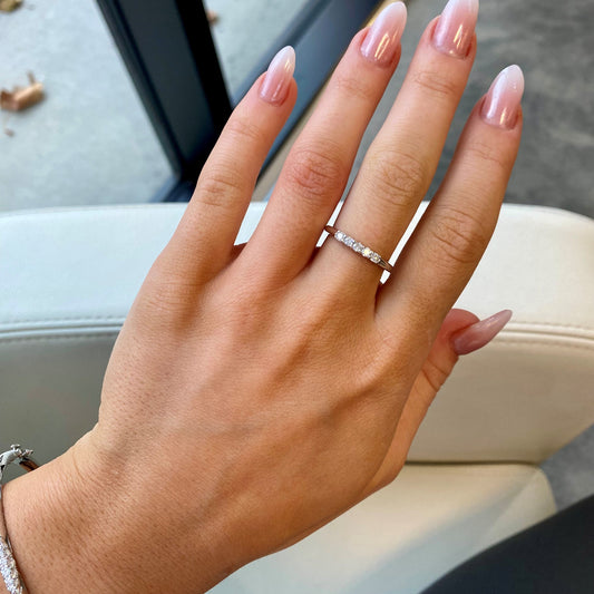 5 Stone Diamond Band