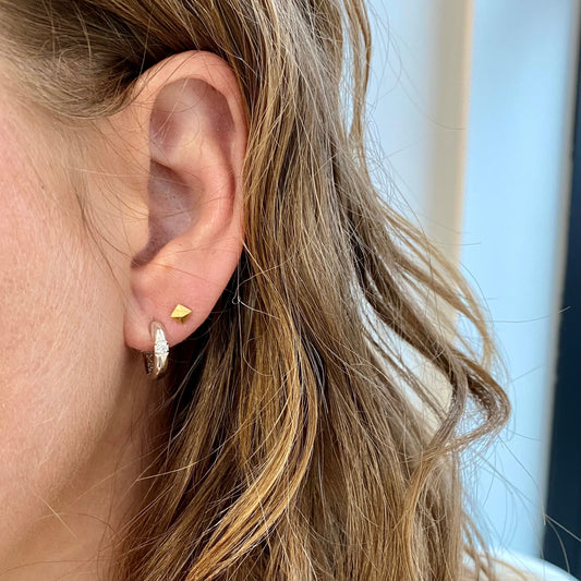 Solitaire Diamond Huggies