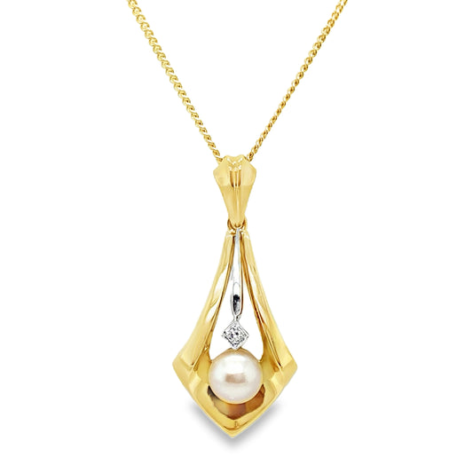 Two Tone Pearl Necklace