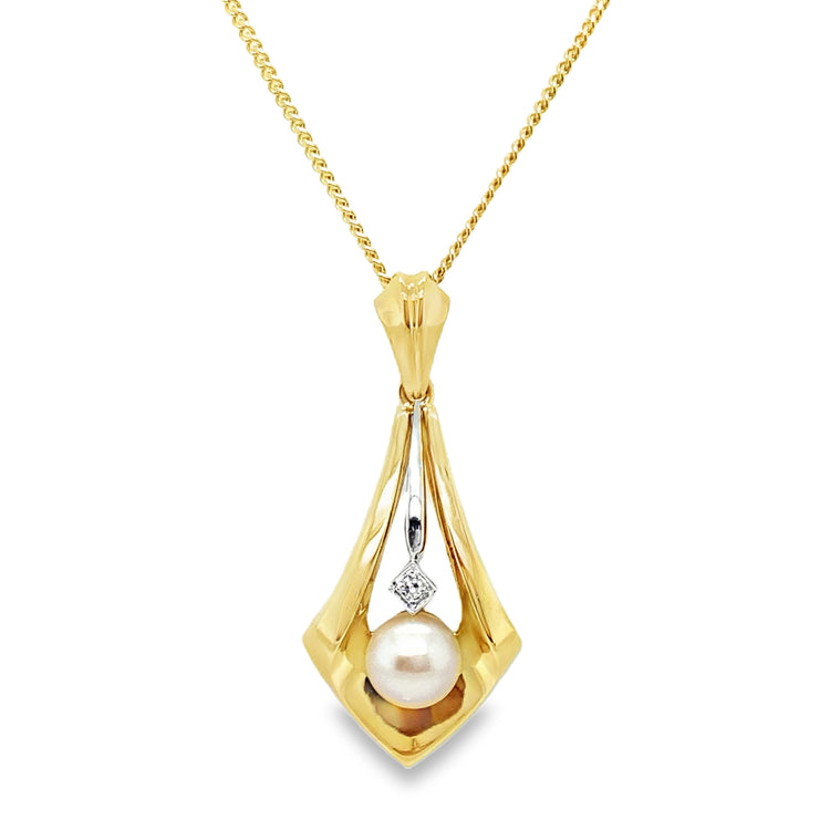 Two Tone Pearl Necklace