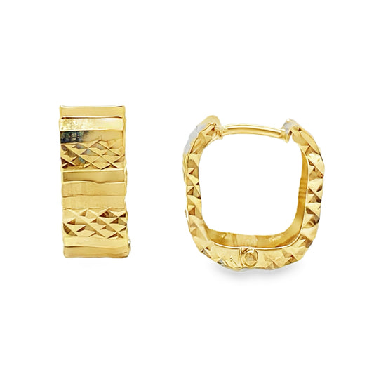 Diamond Cut Striped Pattern Huggies