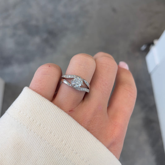 .80TCW White Gold Diamond Ring