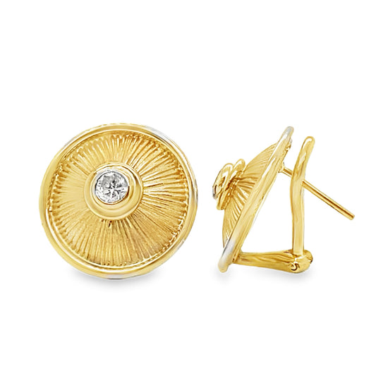 18K Diamond Circle Studs