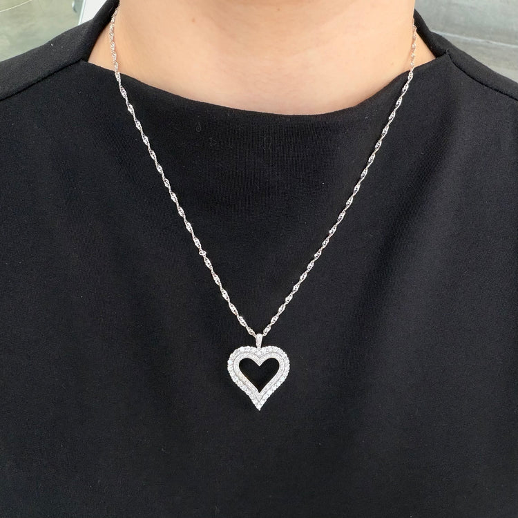 1.00TCW Heart Shaped Diamond Necklace