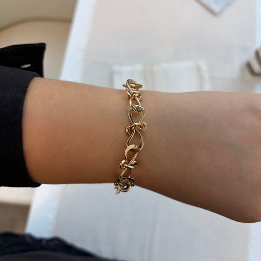 Interlocking Infinity Link Bracelet