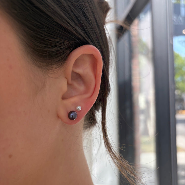 7mm Tahitian Pearl Studs