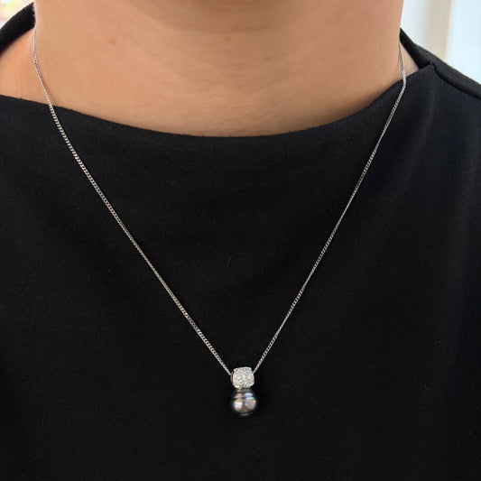 Tahitian pearl & Diamond Necklace