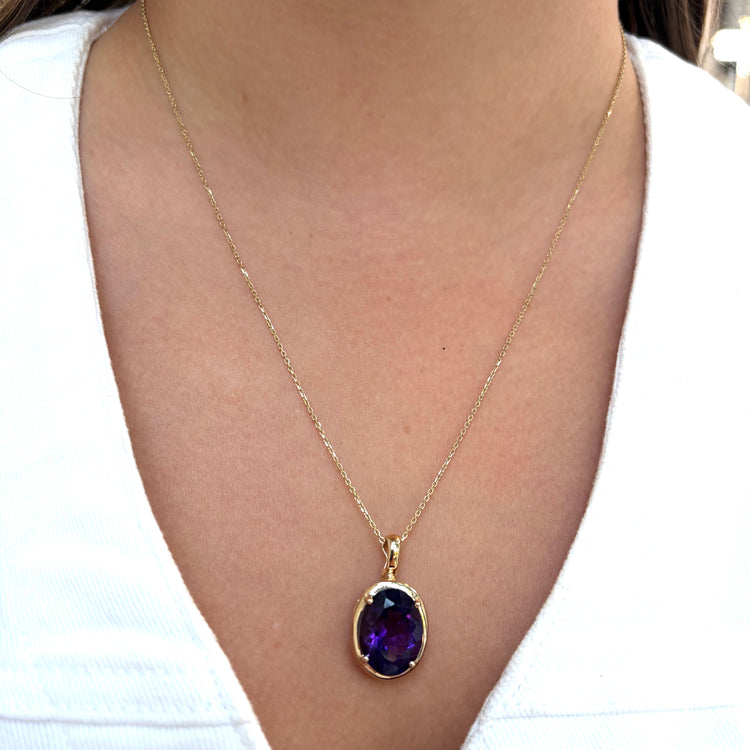 Oval Amethyst Necklace