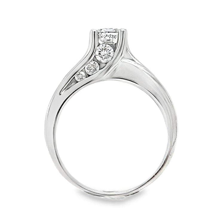1.76TCW Diamond Ring